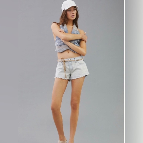 ANTHROPOLOGIE PILCRO Pants - ANTHROPOLOGIE PILCRO DENIM MICRO SHORTS LIGHT DENIM SIZE 25 NWT